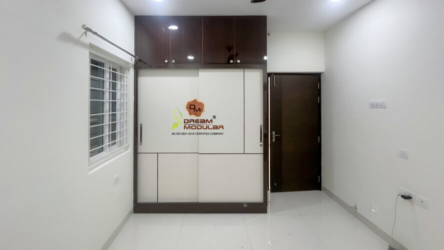 Bedroom Sliding Wardrobe Interior Design